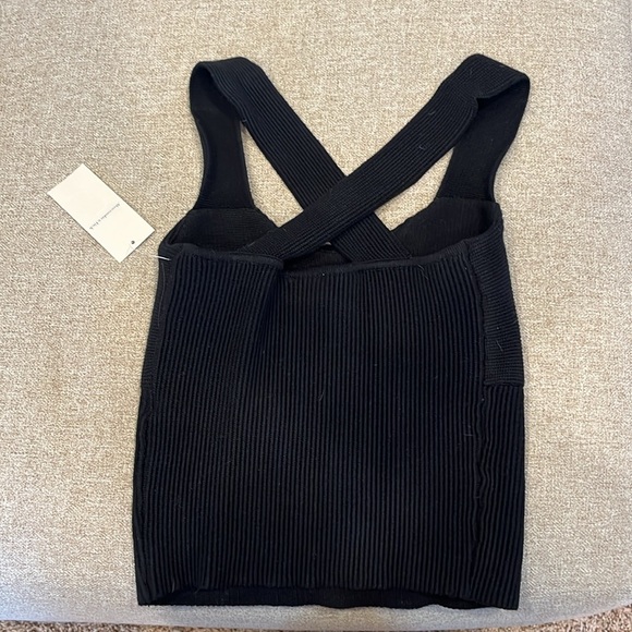 NWT Abercrombie Top - Picture 2 of 3